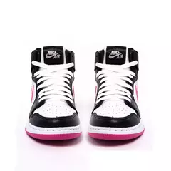 Imagem do Tênis Feminino Nike Air Jordan 1 MID