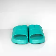 Chinelo Feminino Nuvem Slide na internet