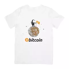 Camisa Bitcoin On The Moon na internet