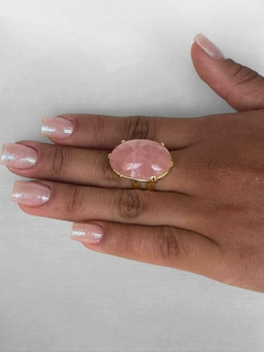 Anel Cabochão Amor Sereno Quartzo Rosa