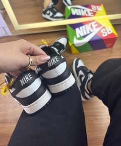 Dunk Low Preto/Branco - Nallu Calçados