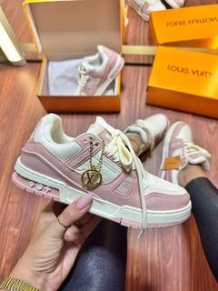 Imagem do TÊNIS LV TRAINER