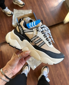 TÊNIS ADIDAS DYMOND