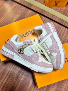 TÊNIS LV TRAINER na internet