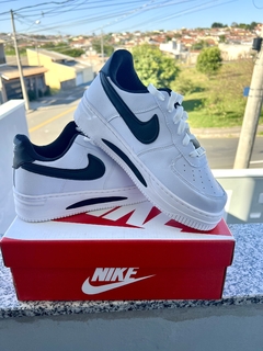 Nike Air Force Flow