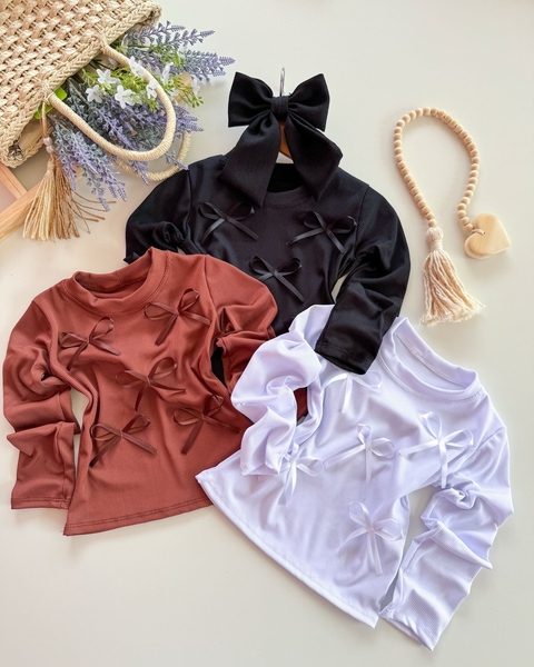 Blusa Lacinhos