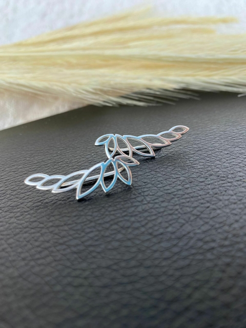 Brinco earcuff folhas