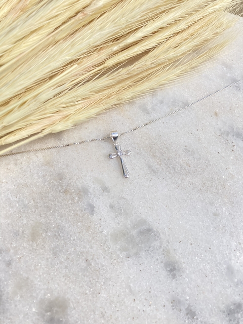 Pingente Cruz vazada