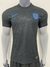 camisa modelo jogador da inglaterra ii temporada 2025 nas cores preto fosco com detalhes em azul