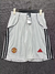 short modelo torcedor do manchester united i temporada 25/26 na cor branco com detalhes preto e vermelho