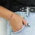 Pulsera Connection en internet