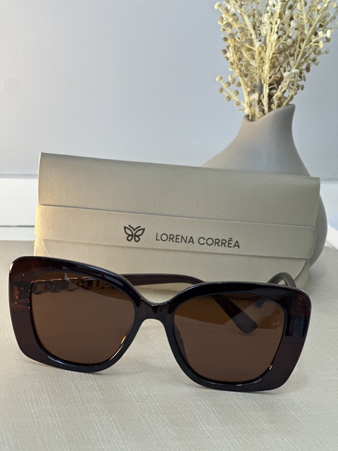 Óculos de Sol Marrom com detalhes dourados