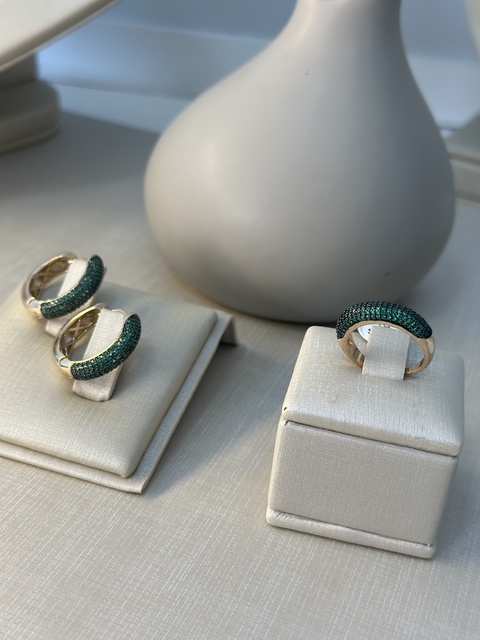 Conjunto Brincos + Anel 19