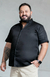 Camisa Acetinada Manga Curta Slim Plus Size Cor Preto na internet