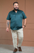 Camisa Acetinada Manga Curta Tradicional Plus Size Cor Verde escuro na internet