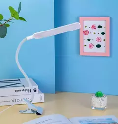Velador Lampara Con Broche De Escritorio Luz Led Usb