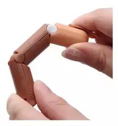 Dedo De Práctica Articulada Con Soporte Uñas Esculpidas en internet