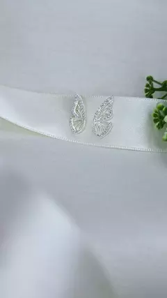 Imagem do Brinco Asa Borboleta Zirconia em Prata 925