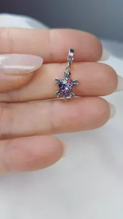 Pingente Berloque Tartaruga Zirconia Colorida em Prata 925