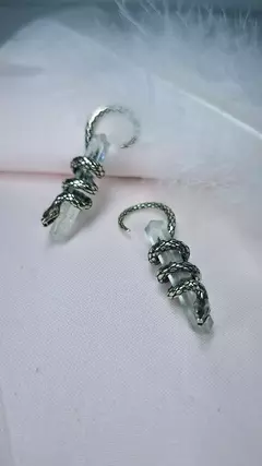 Brinco Serpente com Pedra Natural Cristal Envelhecido em Prata 925 - Victória Joias em Prata 925