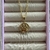 Corrente Feminina Singapura 40cm Folheado A Ouro 18k com Pingente Pata de Cachorro