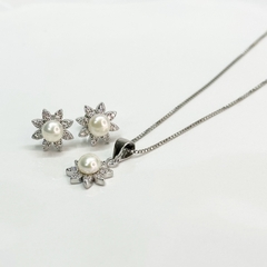 Conjunto Karina en internet