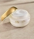 Creme Acetinado Hidratante Desodorante Corporal Lily 250g