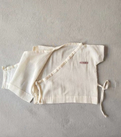 Camiseta cruzada y pantalón - Ummi