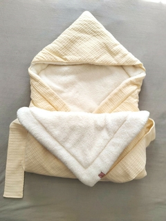 Manta con Capucha - comprar online