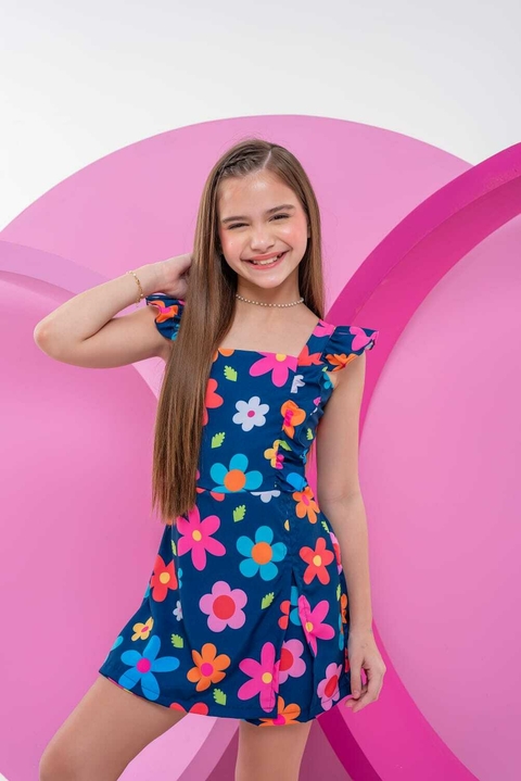 Macaquinho short saia.