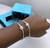 Pulseira de berloques quadrada - cravejada na internet