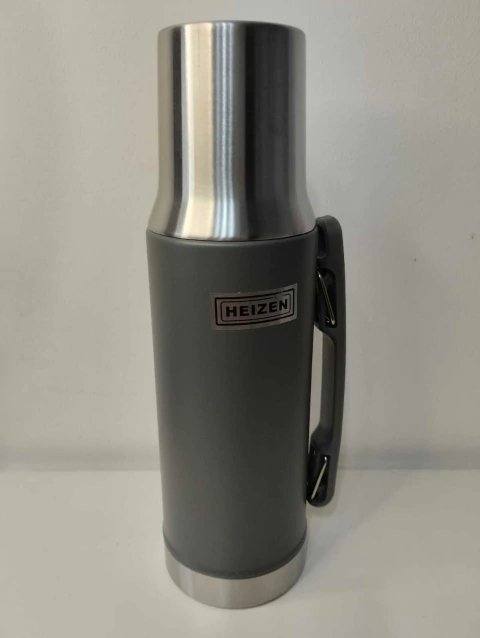 Termo de 1 litro tipo system.