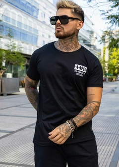 REMERA AMBITIONS ESTAMPADAS - comprar online
