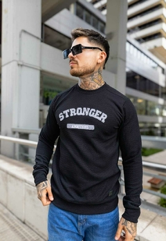 BUZO AMBITIONS CLASICO STRONGER en internet
