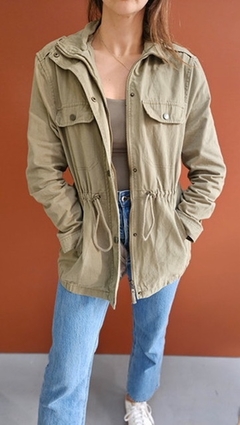 Parka verde militar de algodão da C&A
