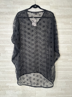 Blusa de tule "furadinha" // M