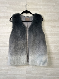 Colete de Pelinhos da Zara // M