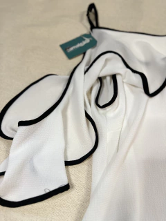 Blusinha de alcinha com babados // P - comprar online
