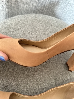 Sapato de camurça da Arezzo // 34 - comprar online