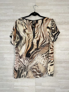 Camiseta animal print // G - Camaleão Moda Sustentável