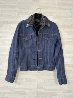 Jaqueta Jeans com gola de strass da Animale // G - comprar online