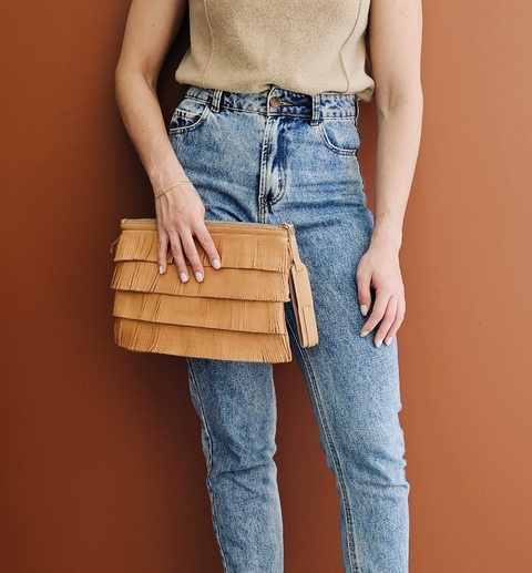 Clutch de courino com franjas