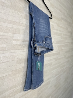 Calça jeans reta da Le Lis Blanc // 42 - comprar online