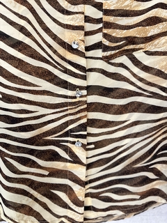 Camisa de tule animal print // M na internet