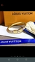 lindo bracelete louis vuitton em aço titanio e madrepérola não desbota e não enferruja - loja online
