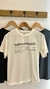 T-shirt sobrecarregada