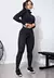 Conjunto fitness composto por cropped de manga longa e calça legging na cor preta, com modelo ajustado e moderno.