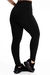 Calça legging preta com detalhe no cós, ideal para moda fitness.