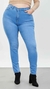 Jean curvy en internet