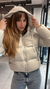 CAMPERA ESSENTIALS en internet